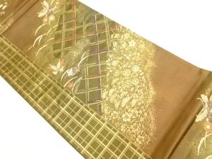 引箔蝶に秋草模様織出し袋帯